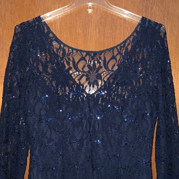 JS Collection Sequin Lace Dress - Picture 5 of 8